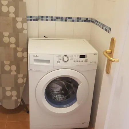 Apartament La Marina 3 *