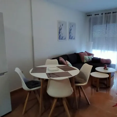 La Marina 3 Апартаменты *