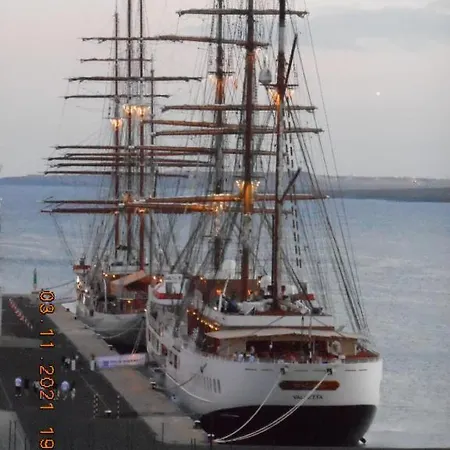 아파트 La Marina 3 *