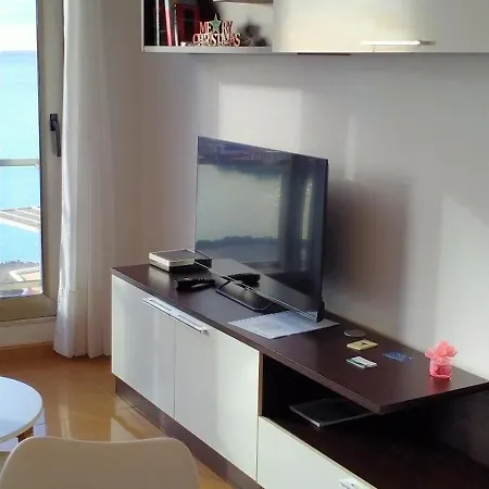 La Marina 3 *