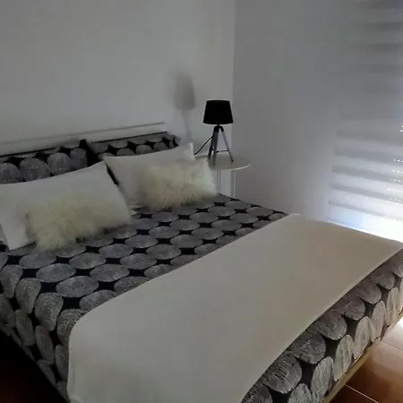 La Marina 3 *
